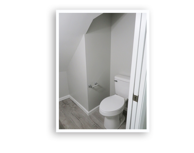 1303 North St_half bath