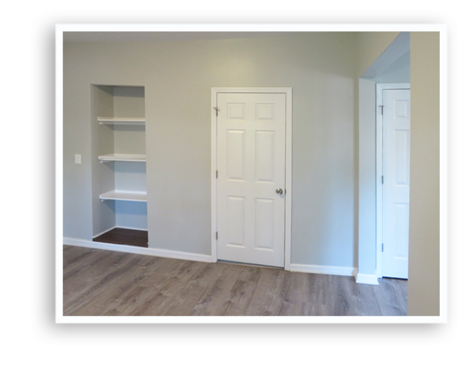 123 Ashland Street_living area