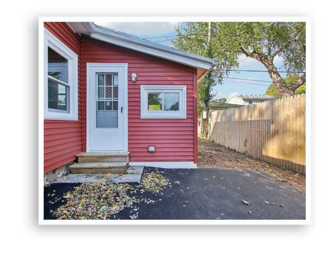 439 Crossfield_side porch