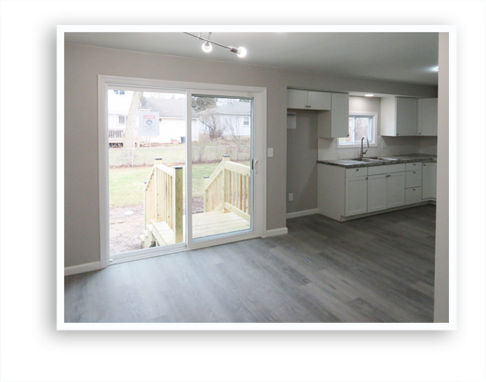 91 Vinal_Kitchen eating area