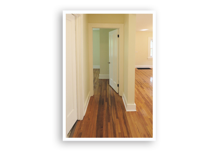 37 Glenora hallway