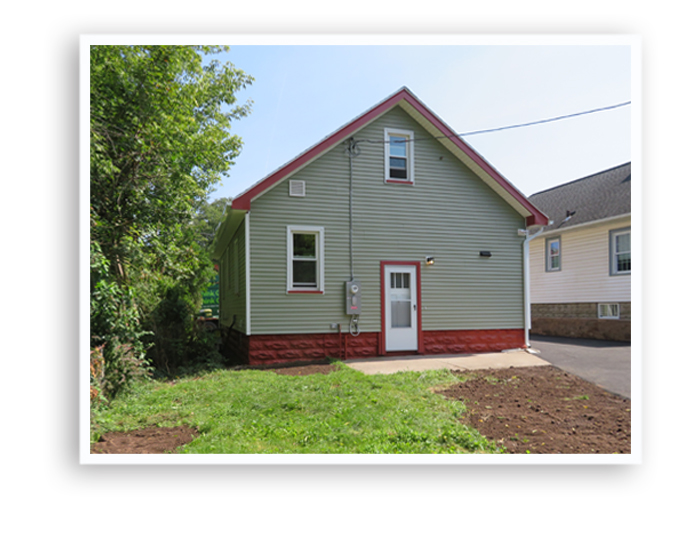 37 Glenora rear exterior